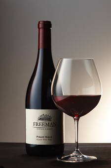 Freeman Vineyard & Winery | Pinot Noir 1